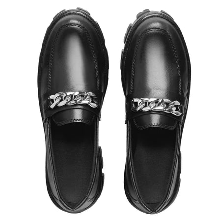 Mocassim Tratorado Feminino com Corrente